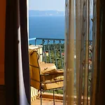 Diana Hotel apartamentowy Mousata