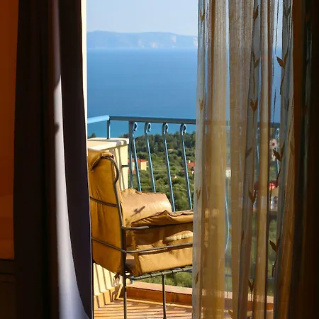 Diana Aparthotel Mousata